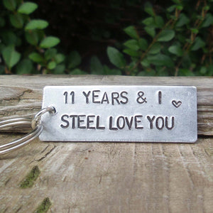 Personalized Couple Keychain - Anniversary Gift I Stell Love You